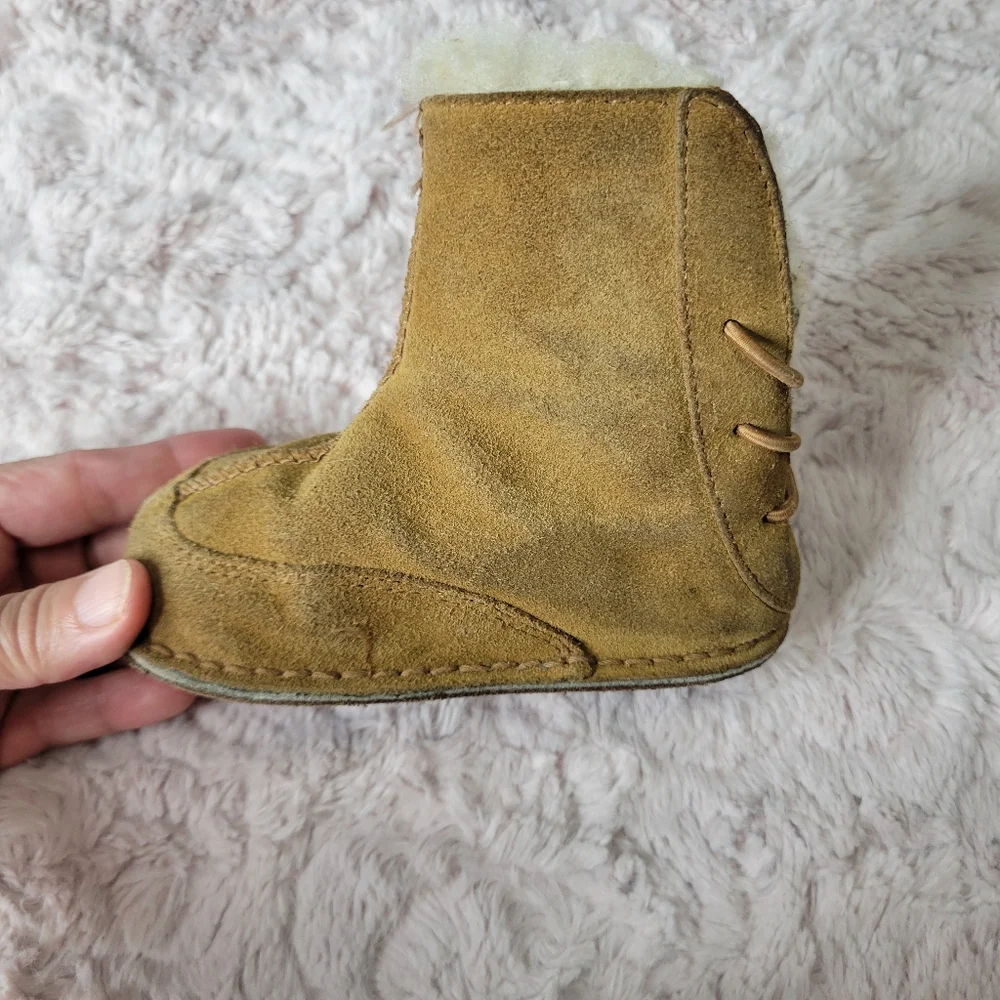 UGG BOO Boots